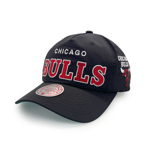 Mitchell & Ness Chicago Bulls Deadstock Origins Nylon Stacked Black OSFM