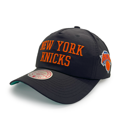 Mitchell & Ness New York Knicks Deadstock Origins Nylon Stacked Black OSFM