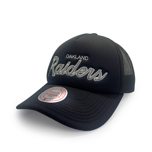 Mitchell & Ness Las Vegas Raiders Trucker Classic Script Black OSFM