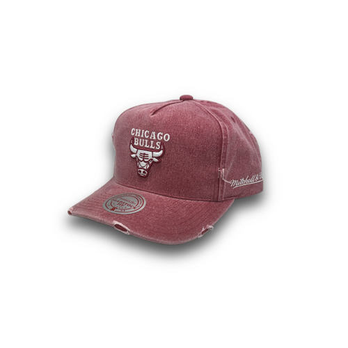 Mitchell & Ness Chicago Bulls Origins Distressed Washed Red OSFM