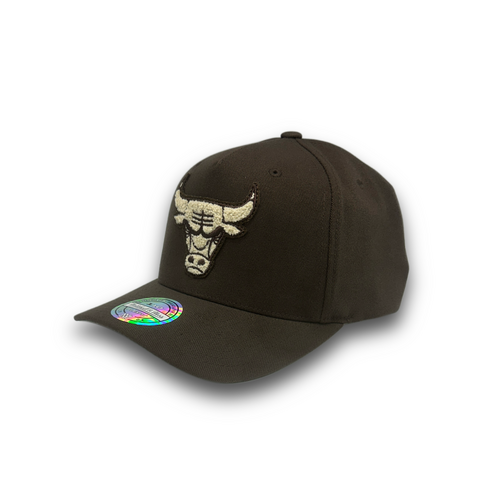 Mitchell & Ness Chicago Bulls Flexfit 110 Winter Colour Brown OSFM